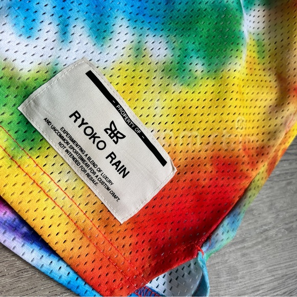 Ryoko Rain Shorts - Picture 2 of 2